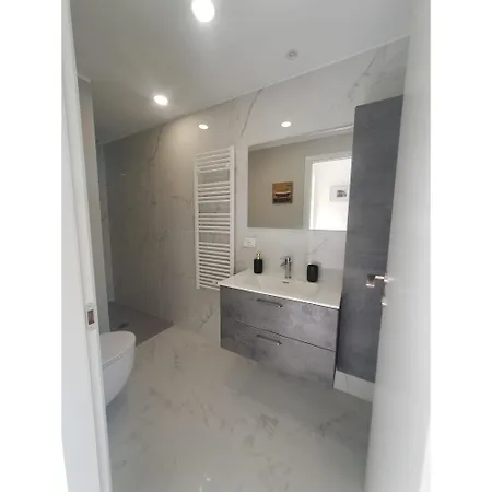 Daire Design Flat With Parking, *