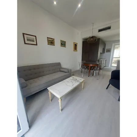 Daire Design Flat With Parking, *